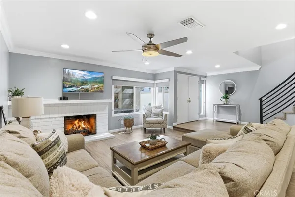 $948,000 | 6560 Círculo Dali, Anaheim Hills, CA 92807