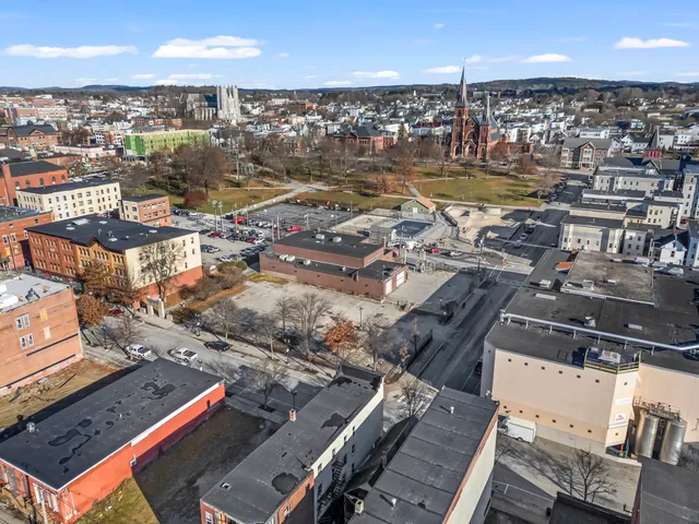 $249,995 | 337 Lisbon Street, Lewiston, ME 04240