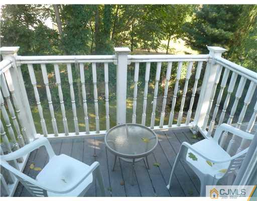 202 Georges Road Dayton, NJ 08810 - Photo 16 of 25 Gallery Image 16