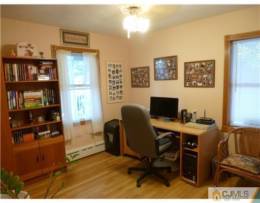 202 Georges Road Dayton, NJ 08810 - Photo 19 of 25 Gallery Image 19