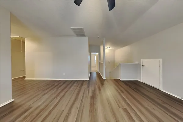 $2,350 | 21610 Britton Hill Way, Katy, TX 77449