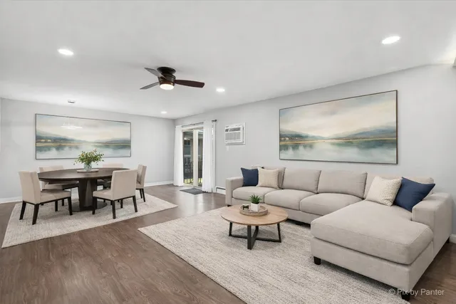 $185,000 | 500 Chase Drive, Unit 12, Clarendon Hills, IL 60514