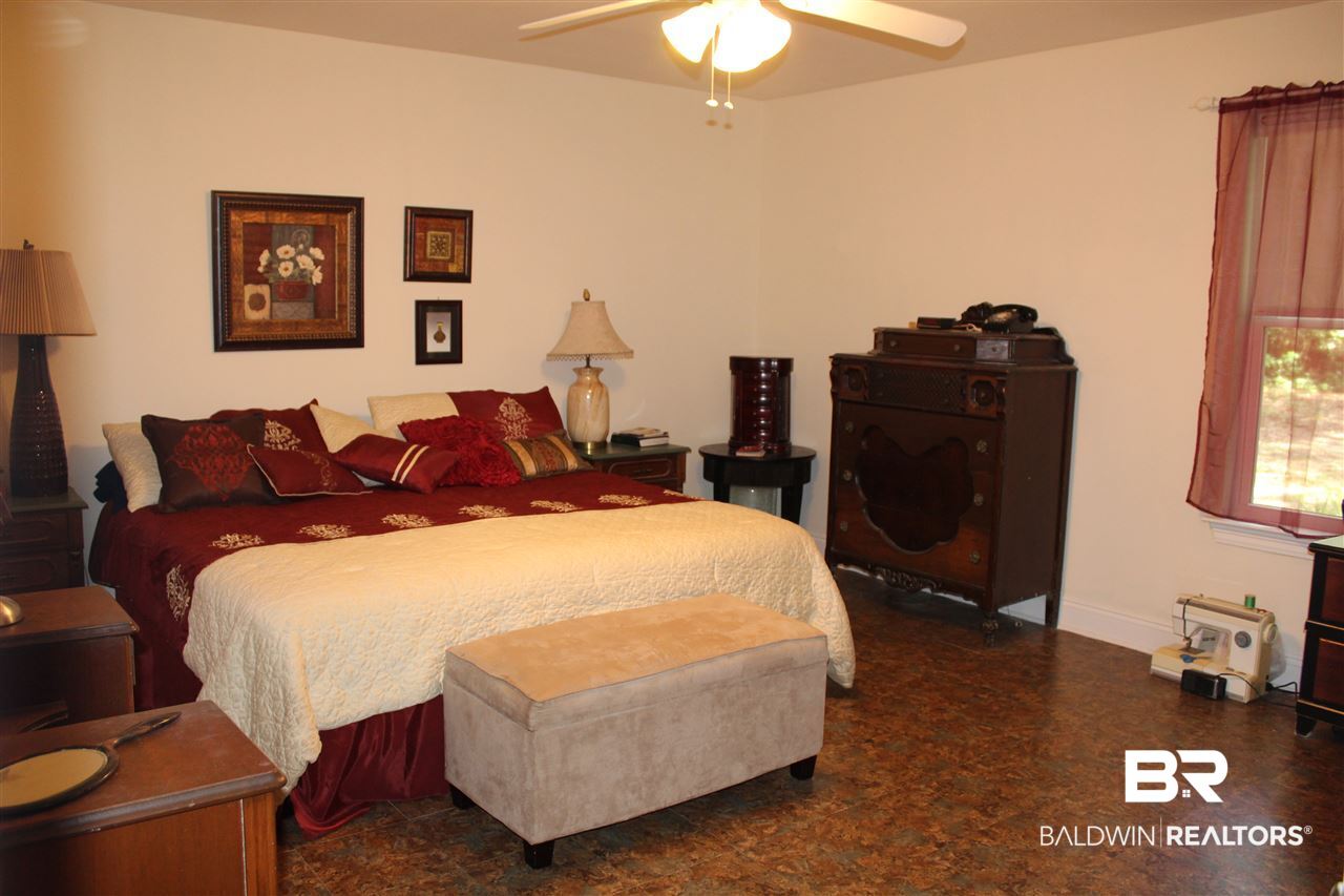22691 Pineview Lane Foley, AL 36535 - Photo 9 of 26 Guest BR