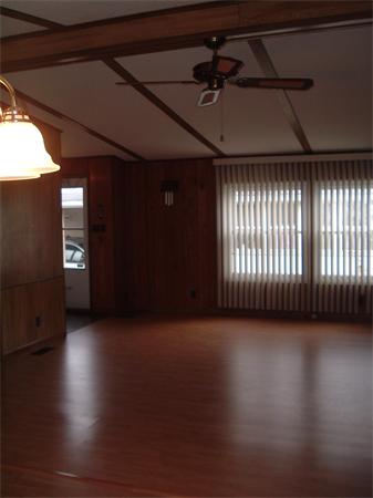 37 Castle Road Attleboro, MA 02703 - Photo 11 of 19 Gallery Image 11