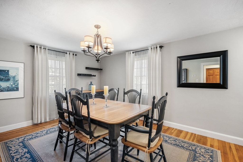 30 Walter Road Danvers, MA 01923 - Photo 6 of 32