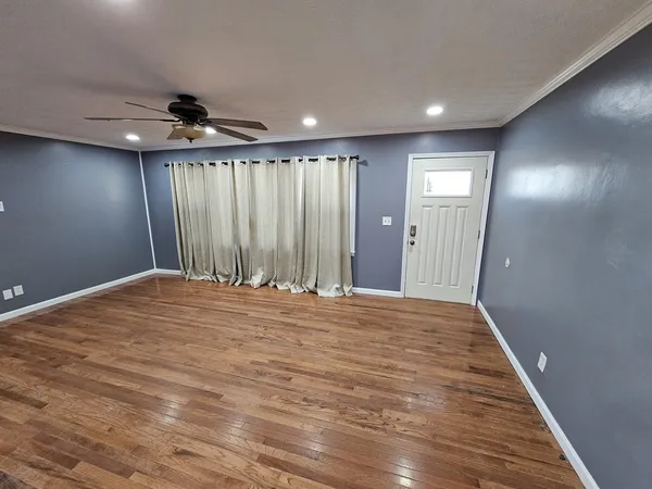 $172,500 | 111 West Hickory Street, Bluford, IL 62814