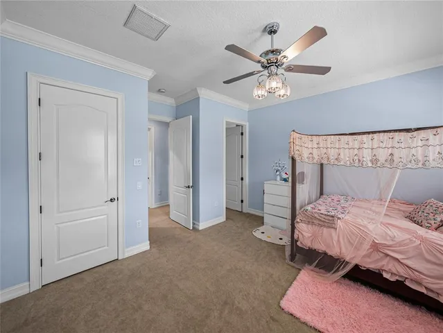 $999,999 | 7427 20th Street, Zephyrhills, FL 33540