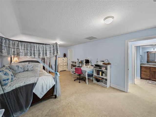 $999,999 | 7427 20th Street, Zephyrhills, FL 33540