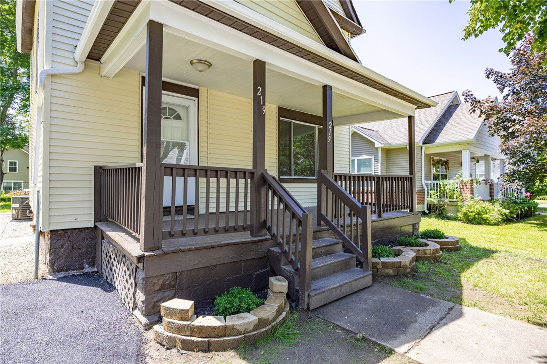 219 Dr Samuel McCree Way Rochester, NY 14611 - Photo 2 of 25