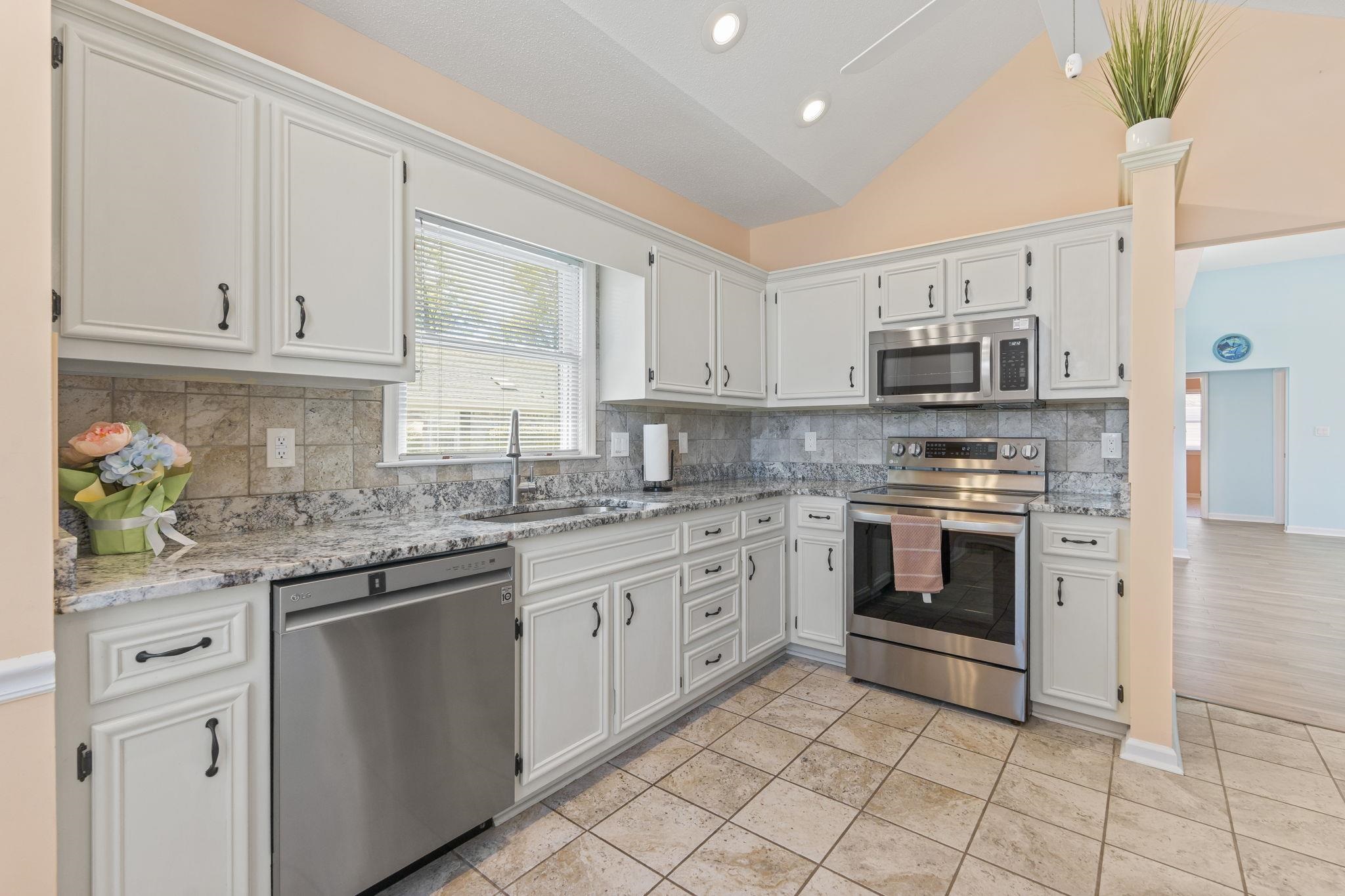 971 Antilles Court Myrtle Beach, SC 29577 - Photo 11 of 27