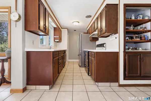 $289,900 | 81 Wildwood Road, Torrington, CT 06790