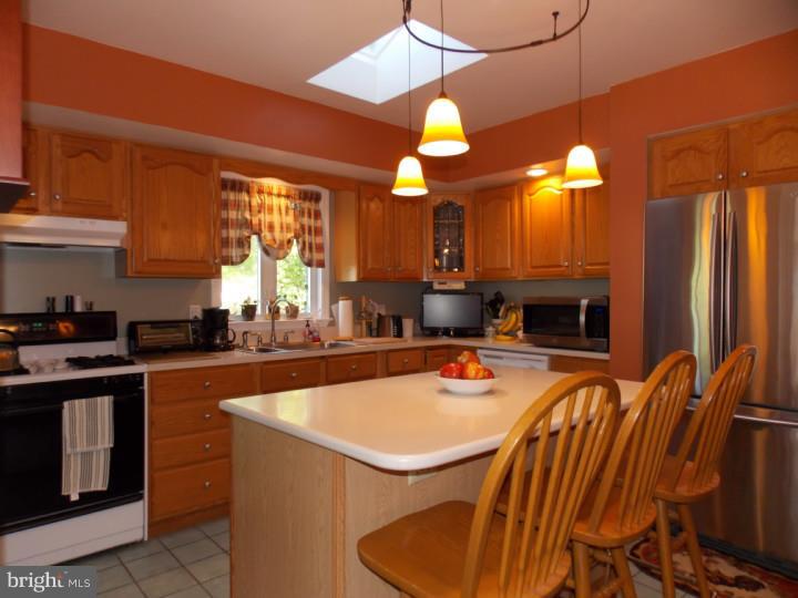 330 Powell Road Springfield, PA 19064 - Photo 12 of 25