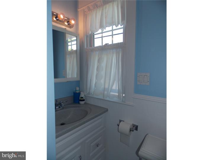 330 Powell Road Springfield, PA 19064 - Photo 20 of 25
