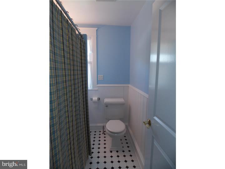 330 Powell Road Springfield, PA 19064 - Photo 21 of 25