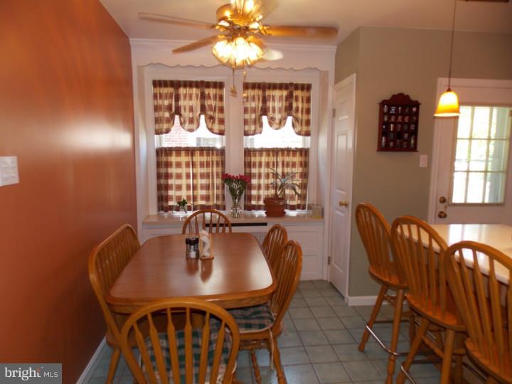 330 Powell Road Springfield, PA 19064 - Photo 10 of 25