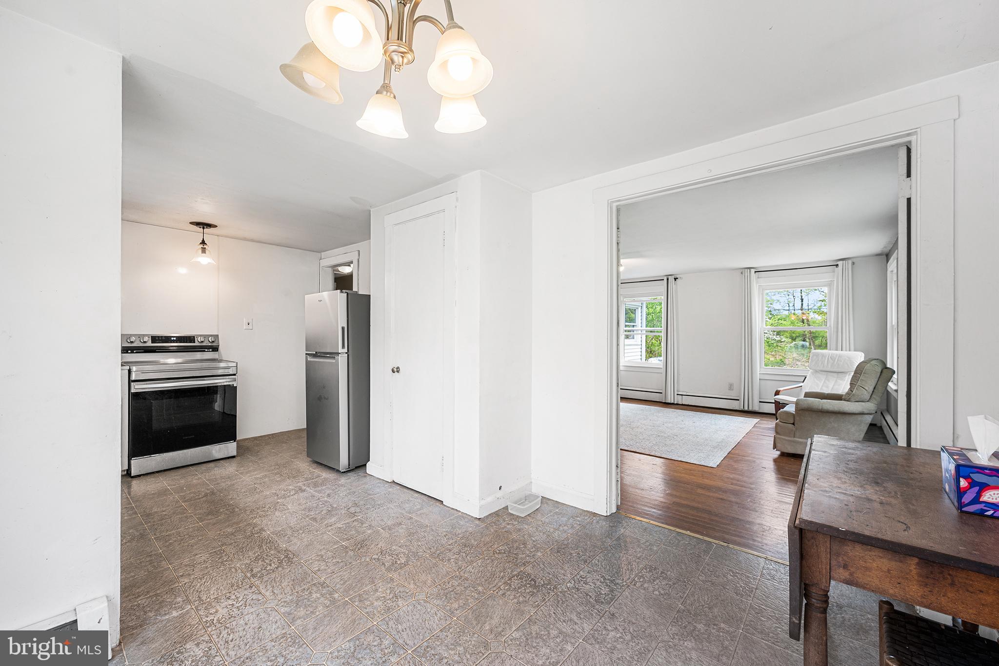 54 Carter Road Princeton, NJ 08540 - Photo 9 of 31 Gallery Image 9
