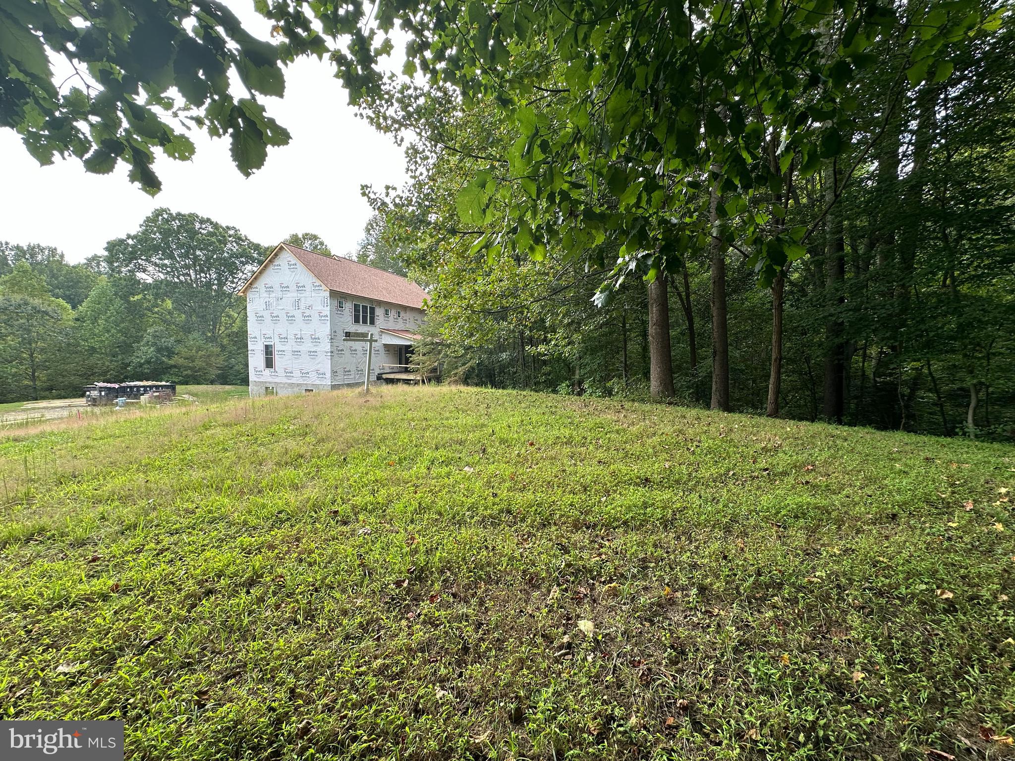 a house view with a garden