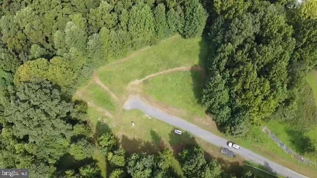 6510 18th Street Chesapeake Beach, MD 20732 - Photo 3 of 9 a view of a garden