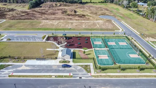 $440,000 | 5008 Northeast 125th Loop, Oxford, FL 34484