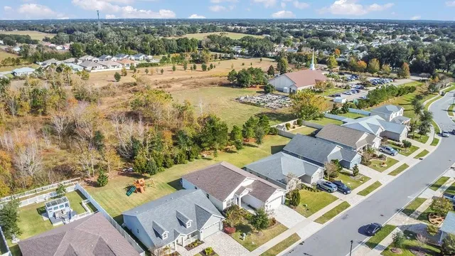 $440,000 | 5008 Northeast 125th Loop, Oxford, FL 34484