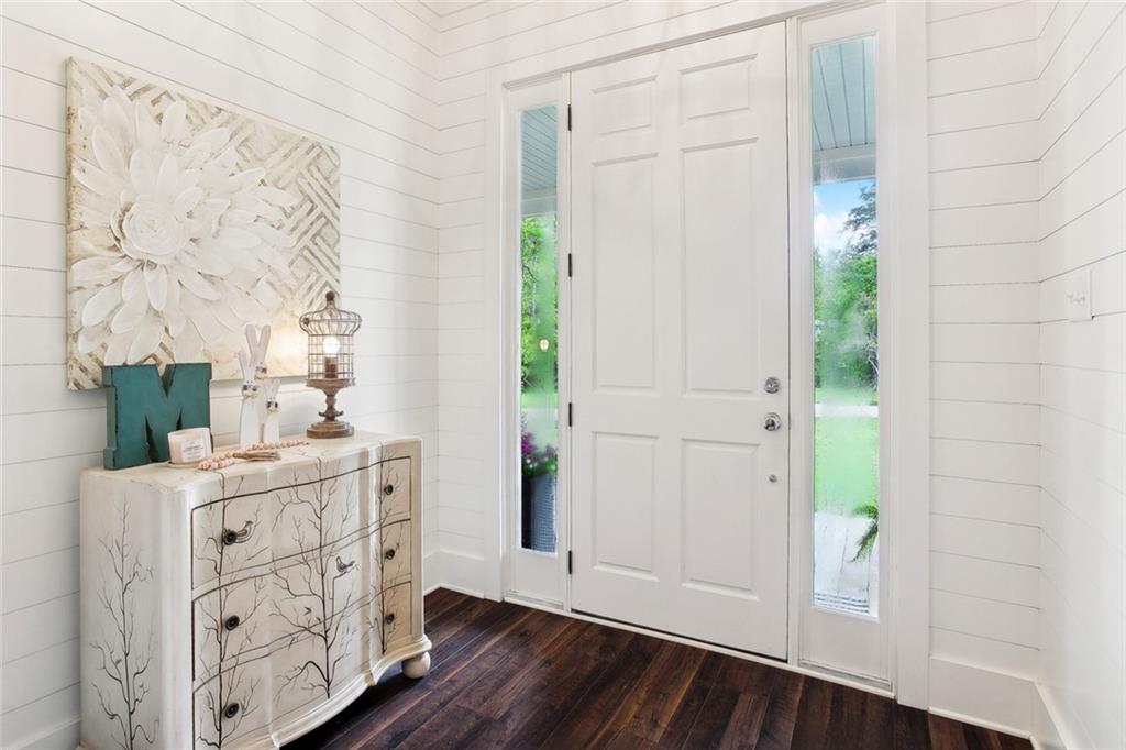 137 Bigner Road Mandeville, LA 70471 - Photo 4 of 29 Gallery Image 4