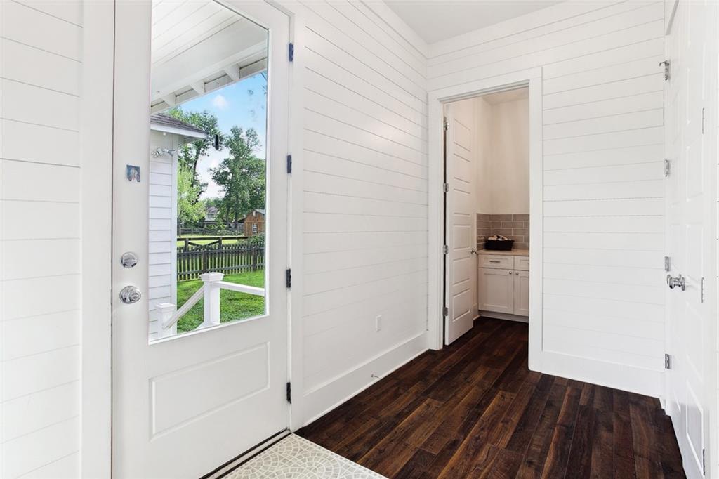 137 Bigner Road Mandeville, LA 70471 - Photo 5 of 29 Gallery Image 5
