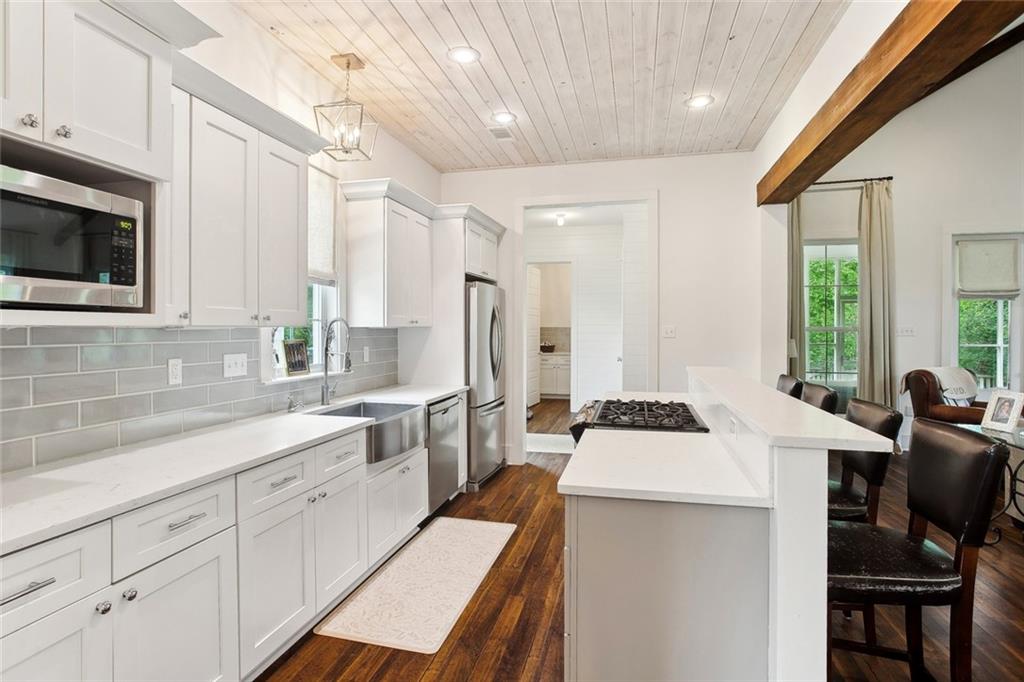 137 Bigner Road Mandeville, LA 70471 - Photo 10 of 29 Gallery Image 10