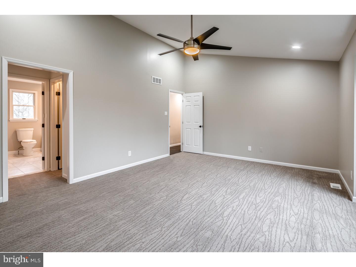 4 Covington Place Voorhees, NJ 08043 - Photo 18 of 25