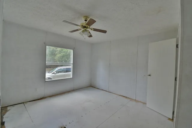 $106,585 | 1680 Stanley Loop Road, Varnville, SC 29944