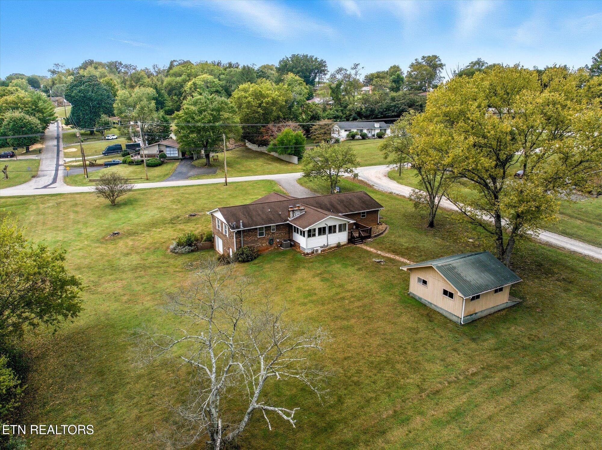 1429 Grove Street Loudon, TN 37774 - Photo 33 of 35