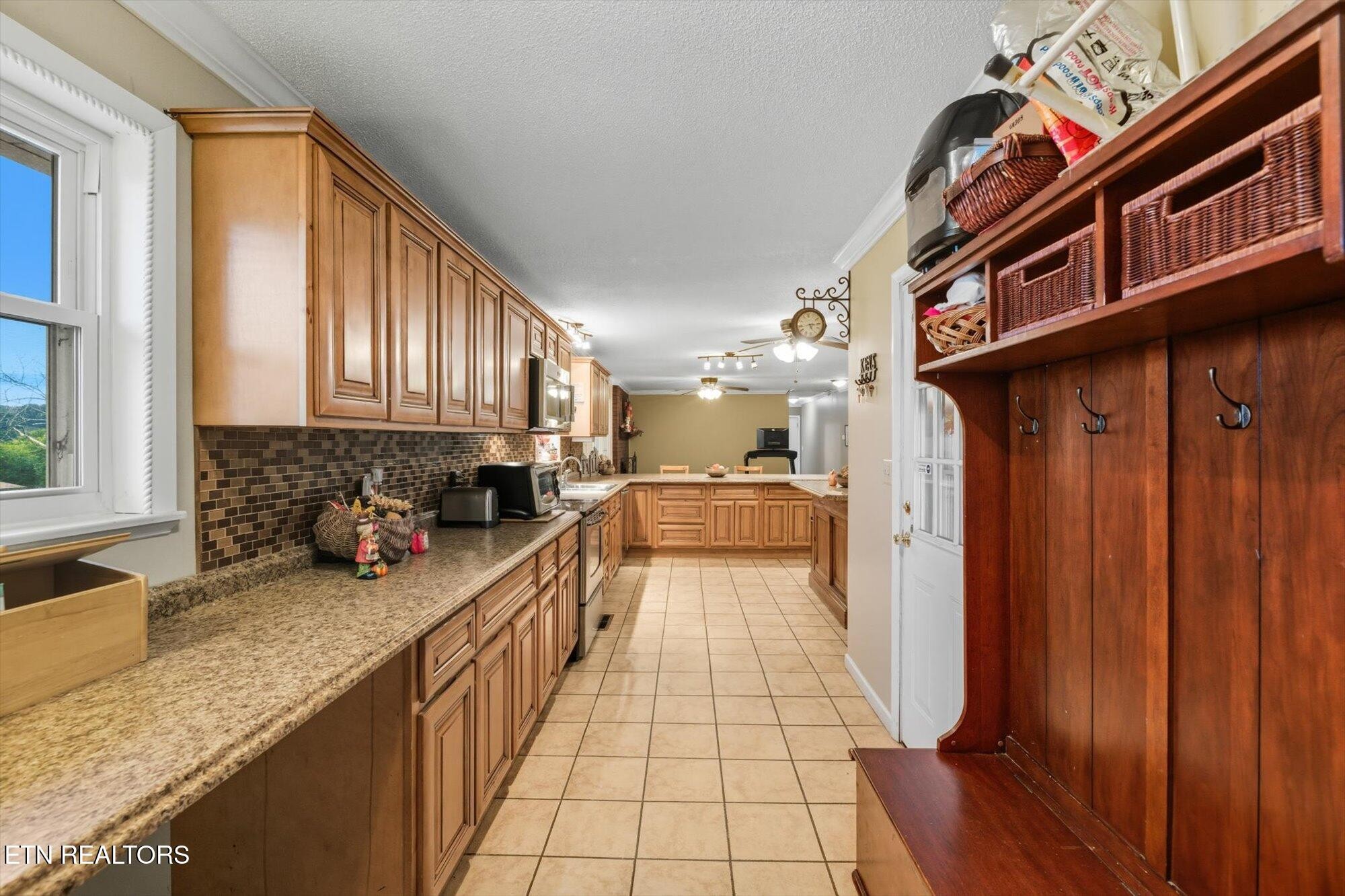 1429 Grove Street Loudon, TN 37774 - Photo 7 of 35