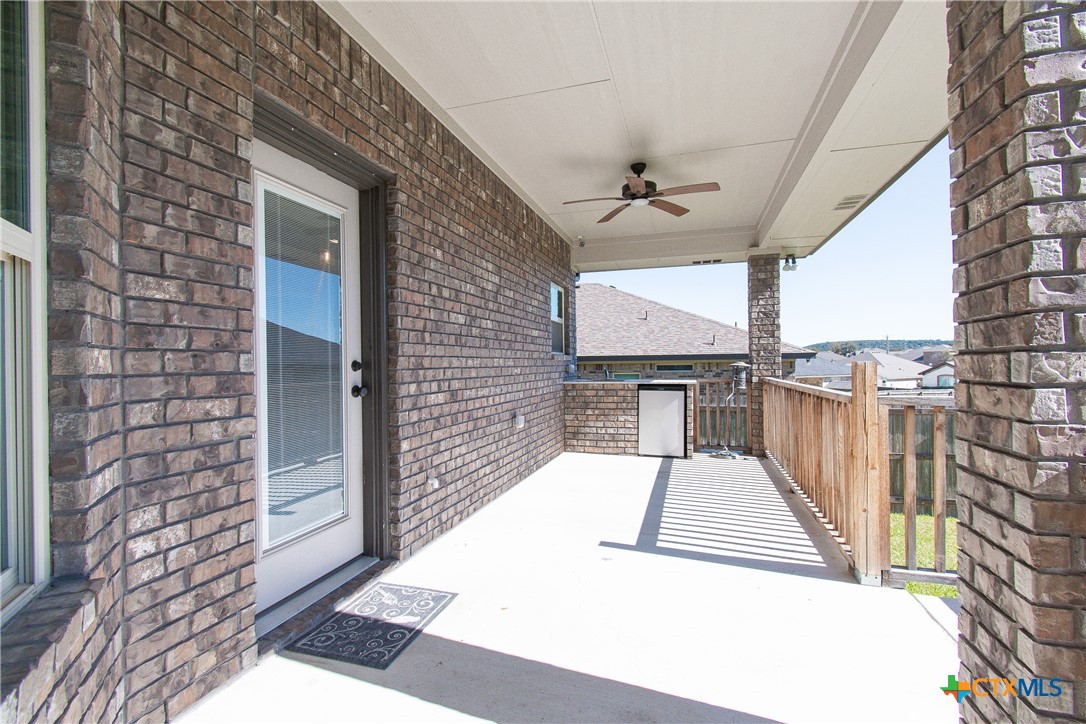 8101 Tenley Way Killeen, TX 76542 - Photo 2 of 29 a view of a balcony with furniture