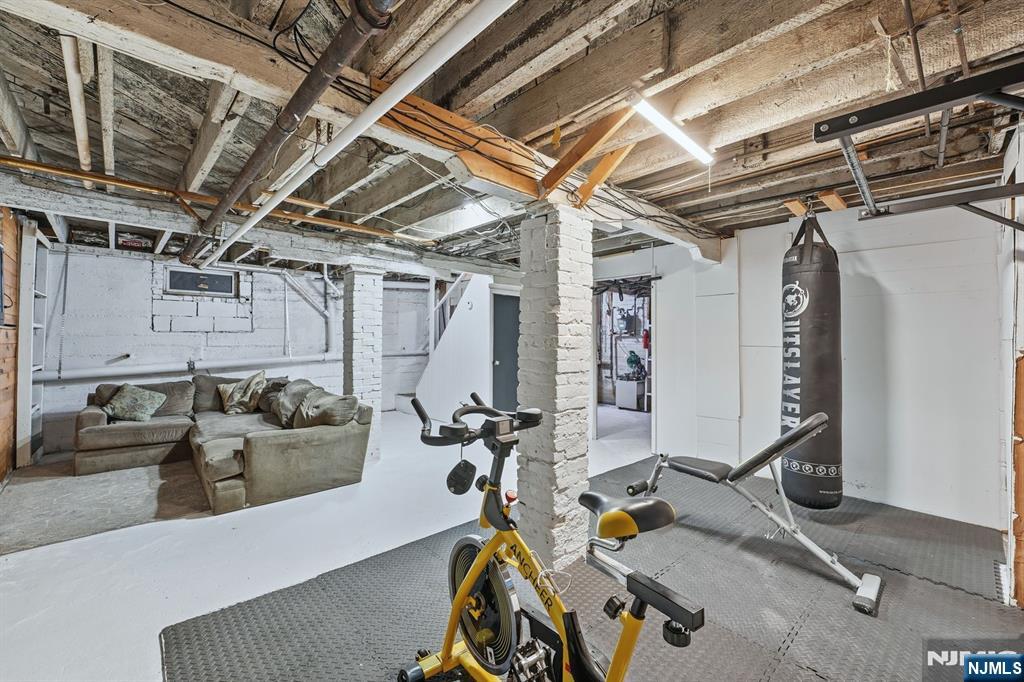 31 West Street Closter, NJ 07624 - Photo 23 of 25