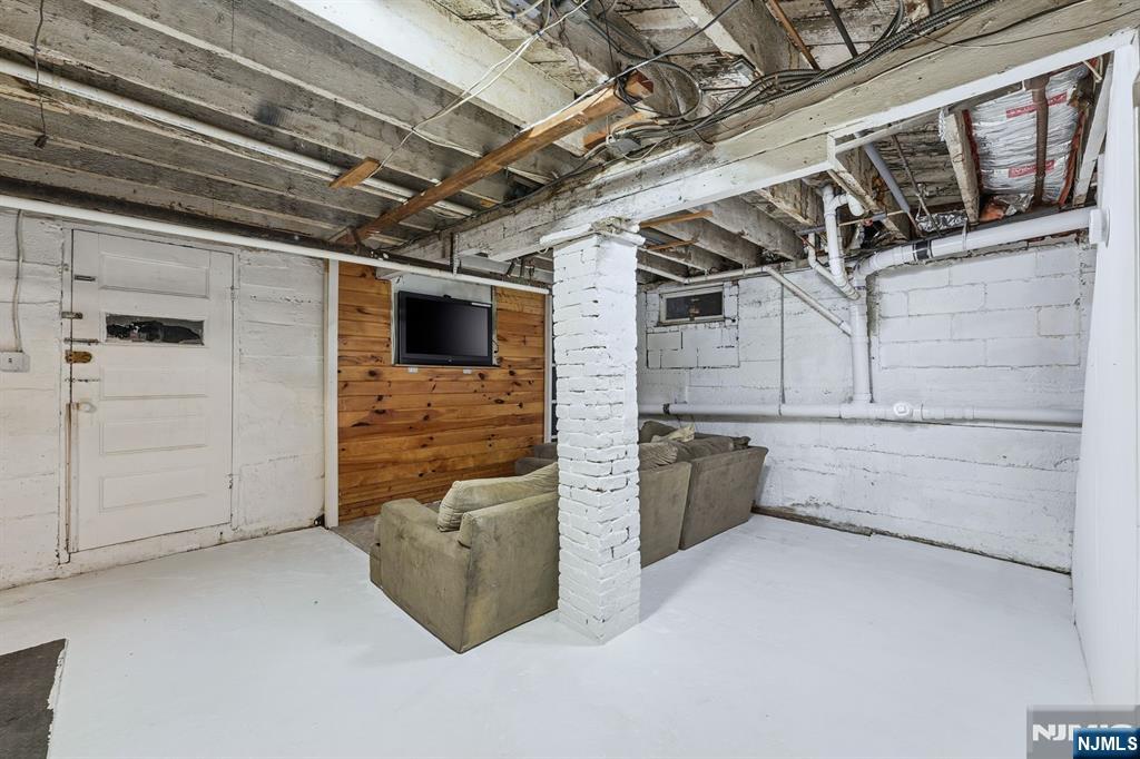 31 West Street Closter, NJ 07624 - Photo 24 of 25