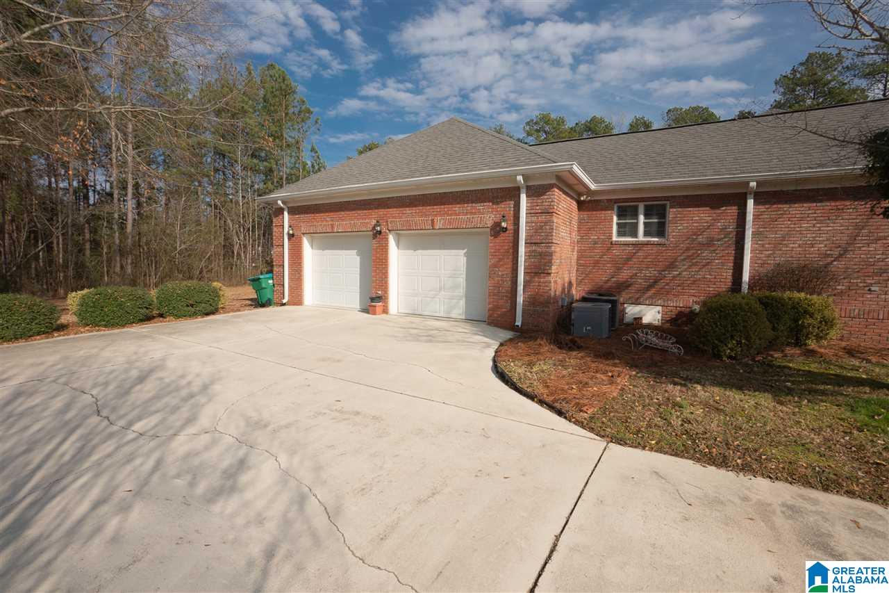 18 Stone Ridge Drive Sylacauga, AL 35150 - Photo 5 of 37