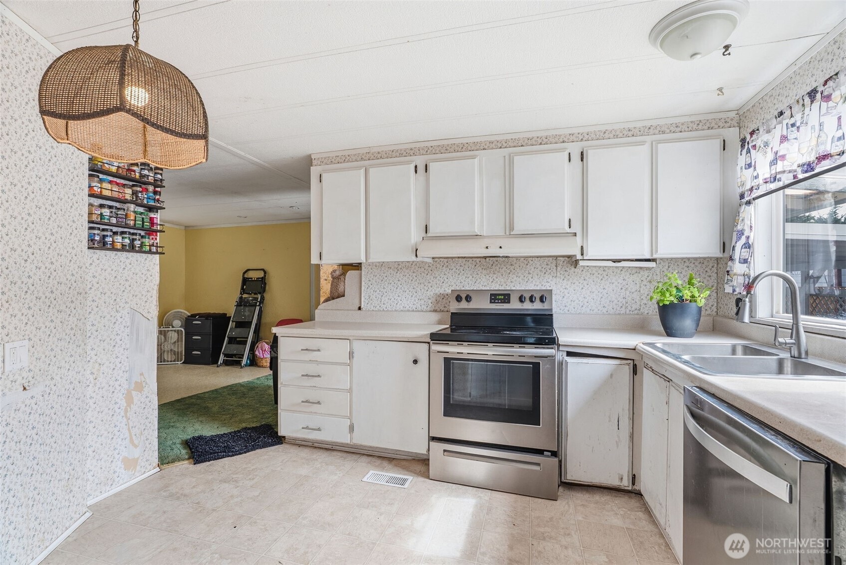 5600 Mt Solo Road, Unit 136 Longview, WA 98632 - Photo 8 of 20