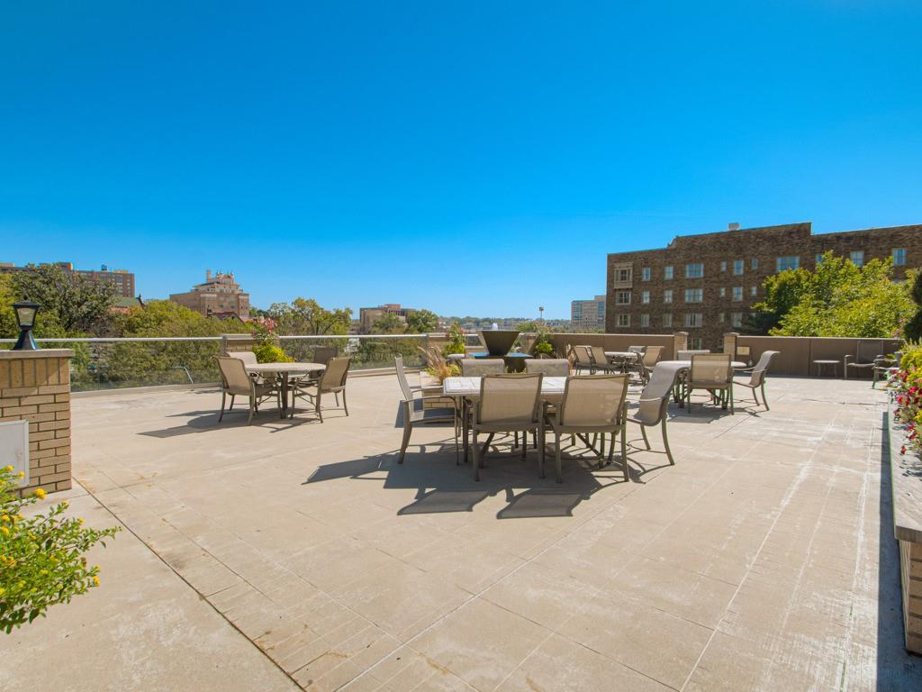 4545 Wornall Road, Unit 208 Kansas City, MO 64111 - Photo 41 of 46