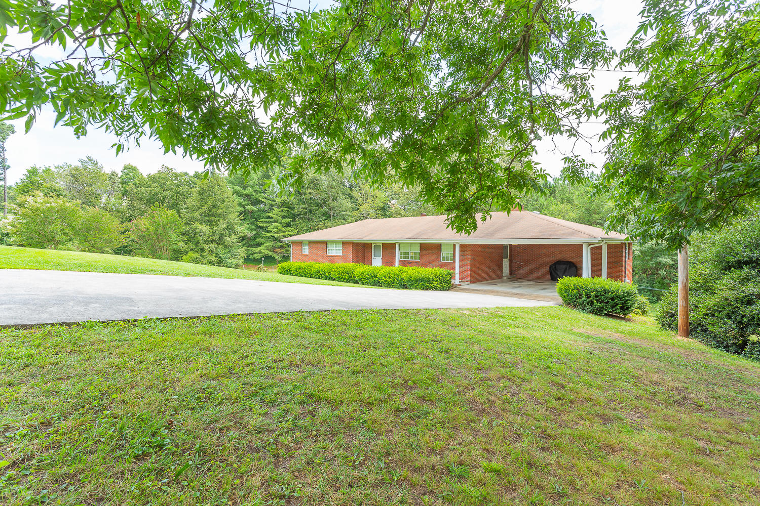 2019 Grand Center Road Chickamauga, GA 30707 - Photo 1 of 33 2019 Grand Center HD -1
