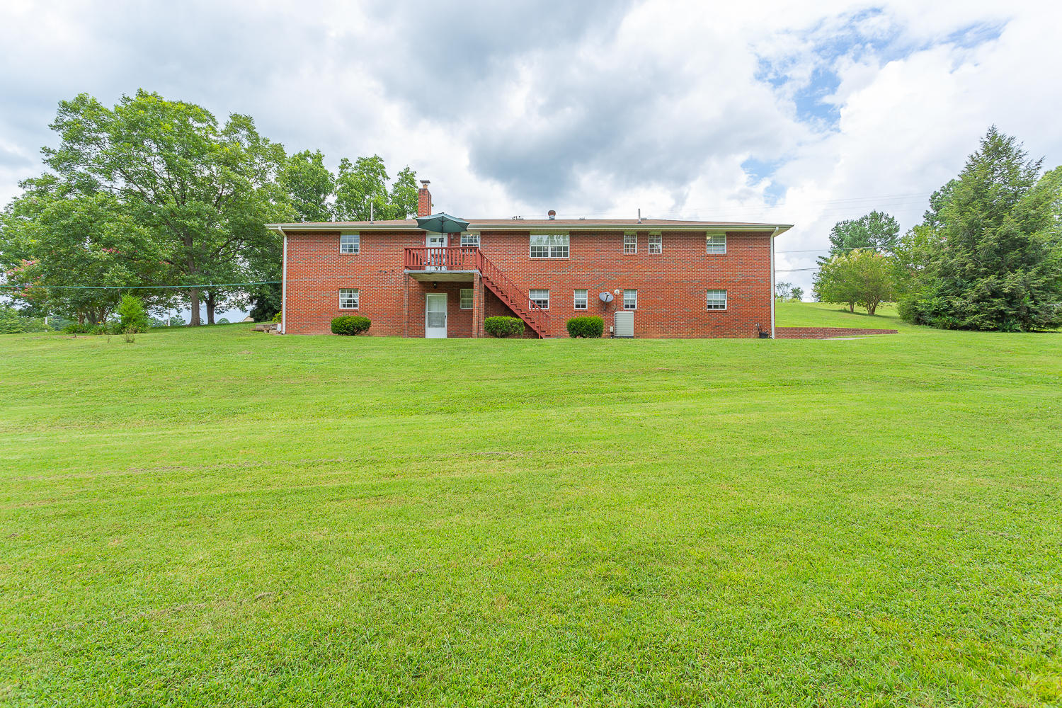 2019 Grand Center Road Chickamauga, GA 30707 - Photo 4 of 33 2019 Grand Center HD -13