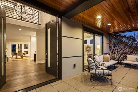 $3,750,000 | 222 8th Avenue, Kirkland, WA 98033