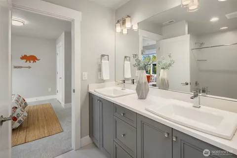 $3,750,000 | 222 8th Avenue, Kirkland, WA 98033