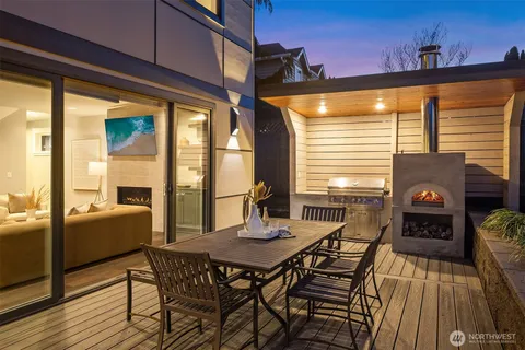 $3,750,000 | 222 8th Avenue, Kirkland, WA 98033