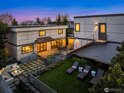 $3,750,000 | 222 8th Avenue, Kirkland, WA 98033