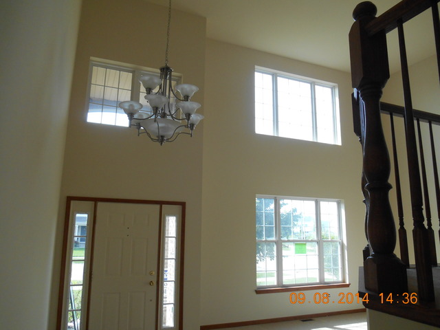 3612 Harms Road Joliet, IL 60435 - Photo 14 of 25 a view of a livingroom with windows