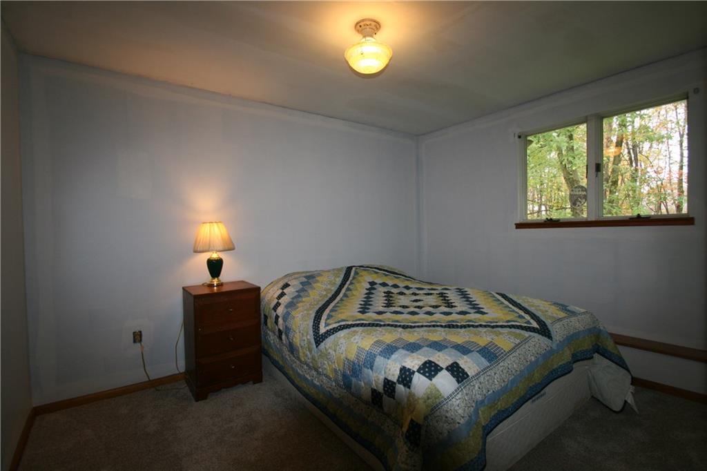 68 Shuster Road Gibsonia, PA 15044 - Photo 16 of 19 2nd bedroom upstairs