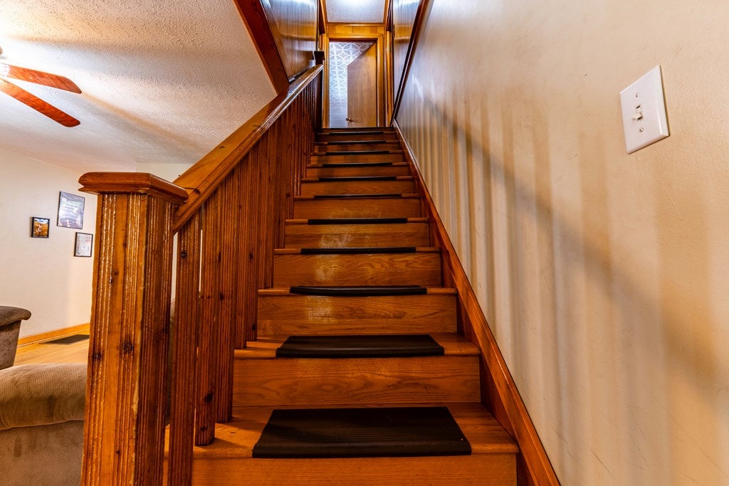 1440 Ashland Crumpler Road Northfork, WV 24868 - Photo 25 of 98 Gallery Image 25