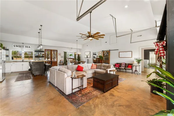 $800,000 | 411 Sweetwater Club Drive, Seneca, SC 29672