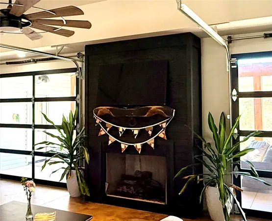 $800,000 | 411 Sweetwater Club Drive, Seneca, SC 29672