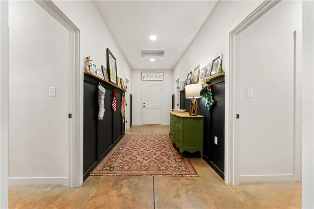 $999,000 | 411 Sweetwater Club Drive, Seneca, SC 29672