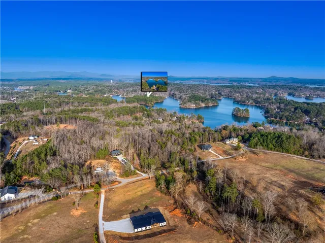 $999,000 | 411 Sweetwater Club Drive, Seneca, SC 29672